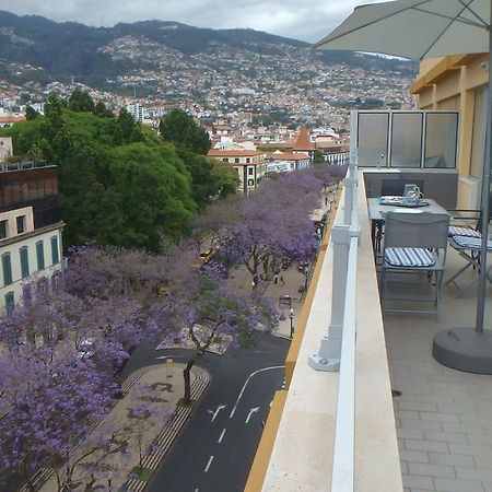 Arriaga Apartment ฟุงชาล ภายนอก รูปภาพ